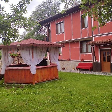 Стаи За Гости Дора Koprivshtitsa Exterior foto