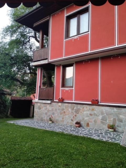 Стаи За Гости Дора Koprivshtitsa Exterior foto