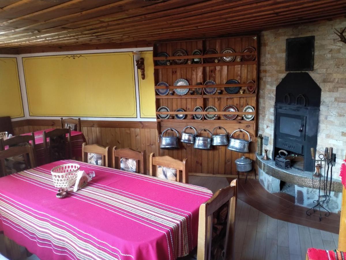 Стаи За Гости Дора Koprivshtitsa Exterior foto