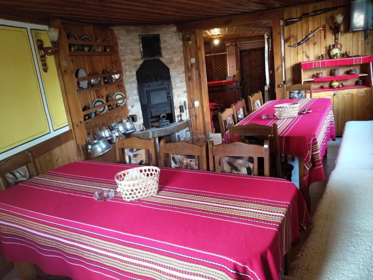 Стаи За Гости Дора Koprivshtitsa Exterior foto