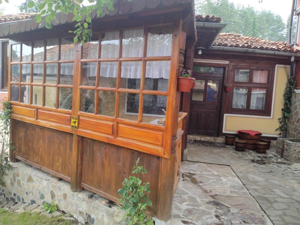 Стаи За Гости Дора Koprivshtitsa Exterior foto