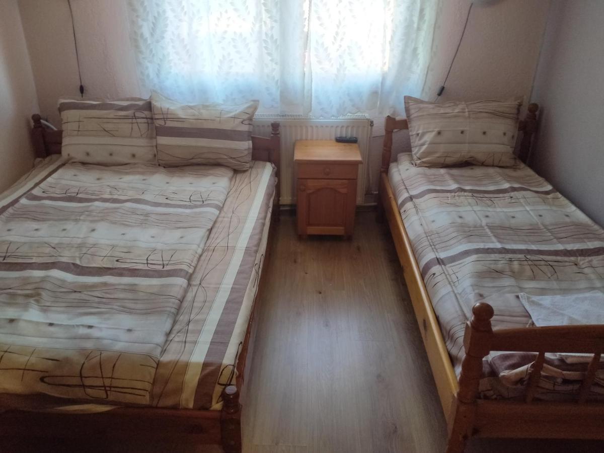 Стаи За Гости Дора Koprivshtitsa Quarto foto