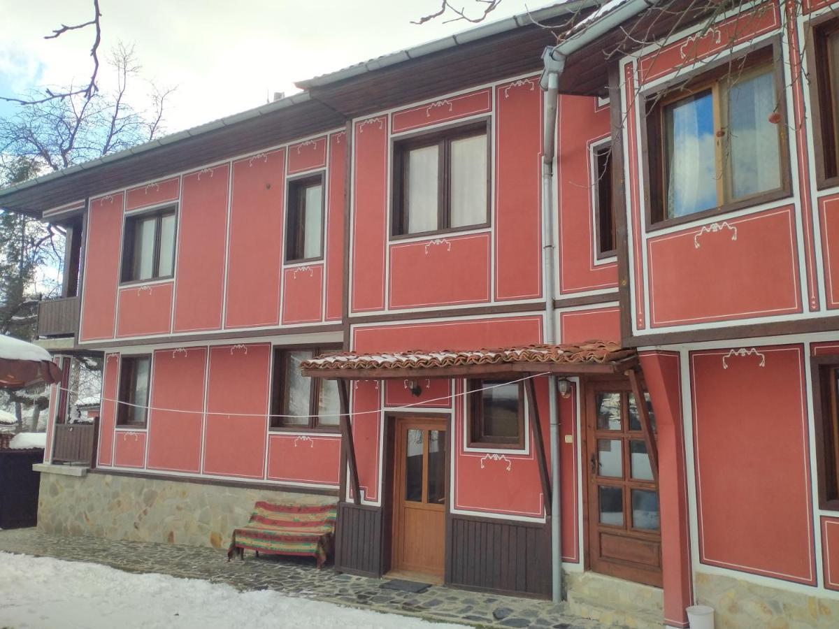 Стаи За Гости Дора Koprivshtitsa Exterior foto